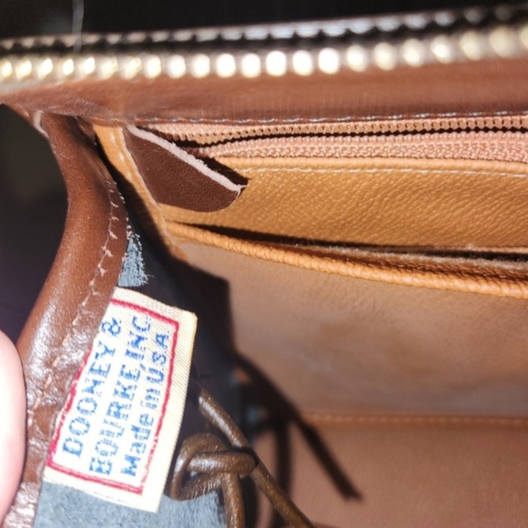 NWT Vintage Dooney & Bourke Black Large Satchel Shoulder Bag - Picture 8 of 12